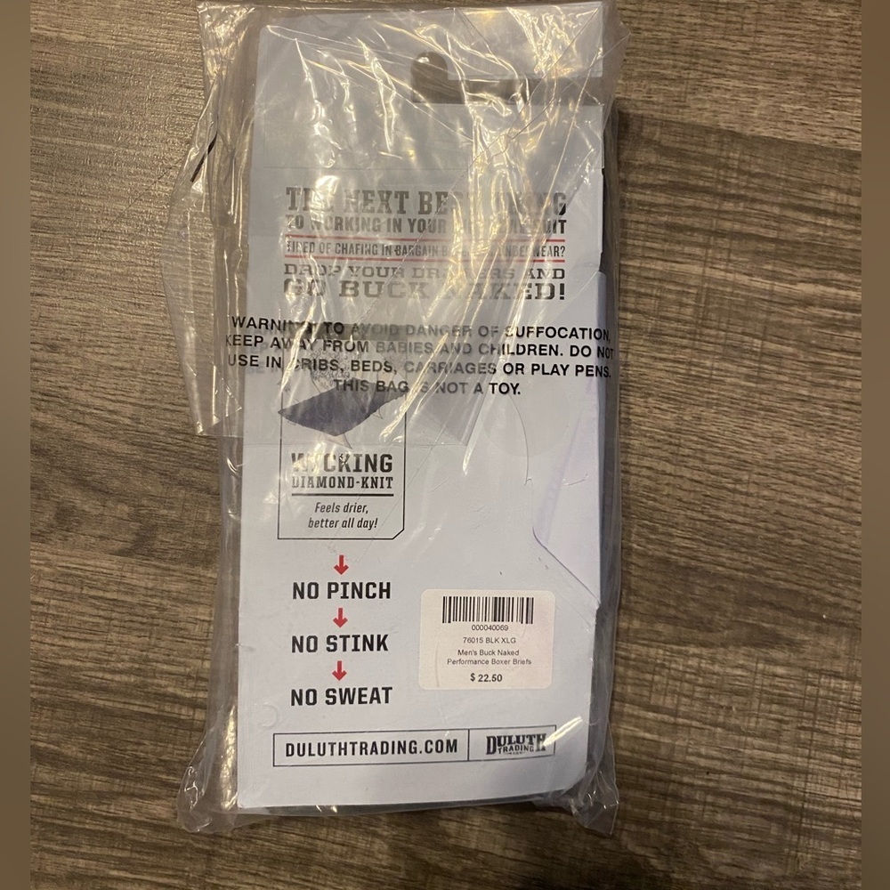 Duluth Trading Company - NEW - Men's Buck Naked Boxer Briefs. Black.
Item 76015 - Picture 3 of 4